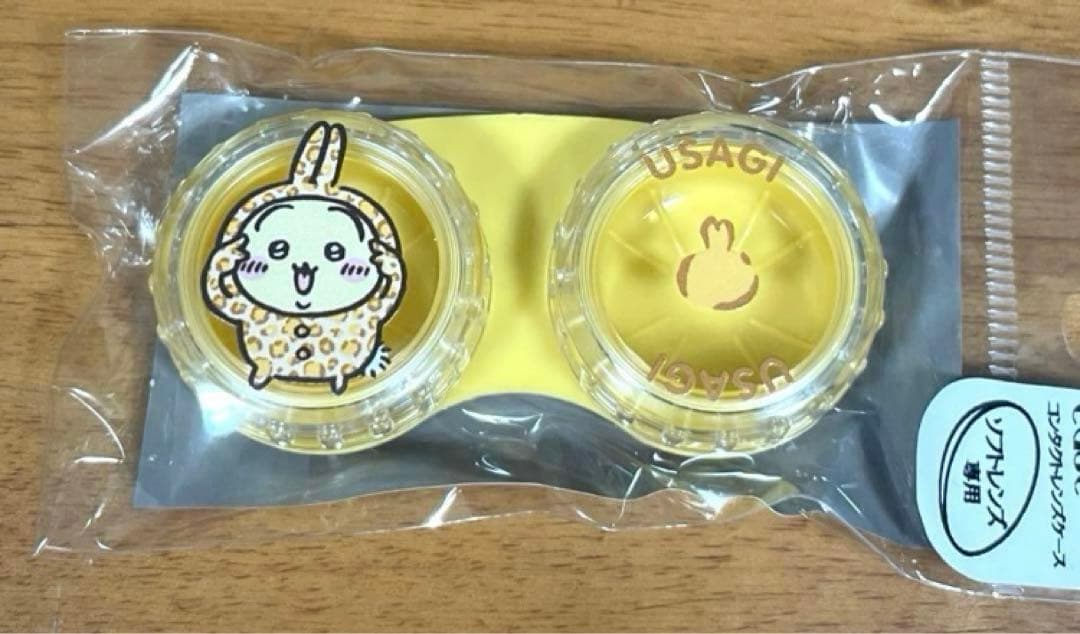 ちいかわ ドンキホーテ コンタクトレンズケース ヒョウ柄パジャマ うさぎ — image 2
