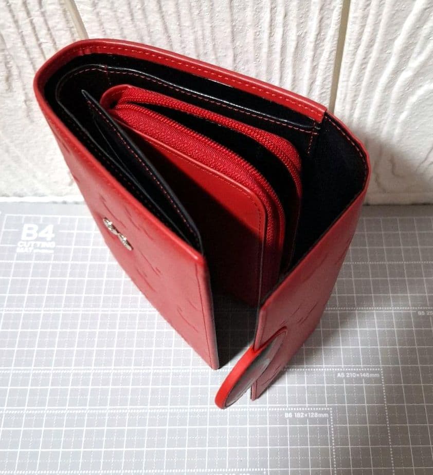 ミッキーマウス 三つ折り財布 赤 — image 5