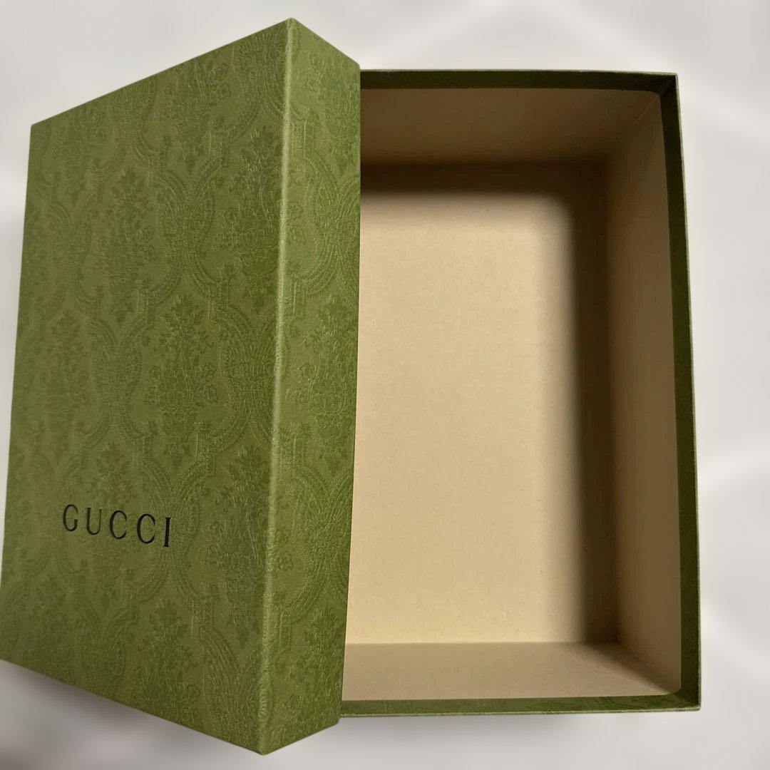 GUCCI 空箱 — image 2
