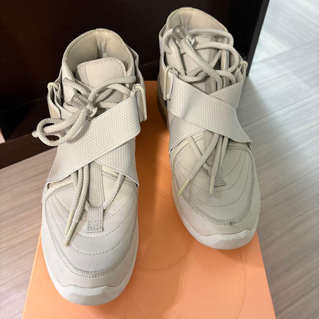 NIKE AIR FEAR OF GOD RAID LIGHT BONE — image 2