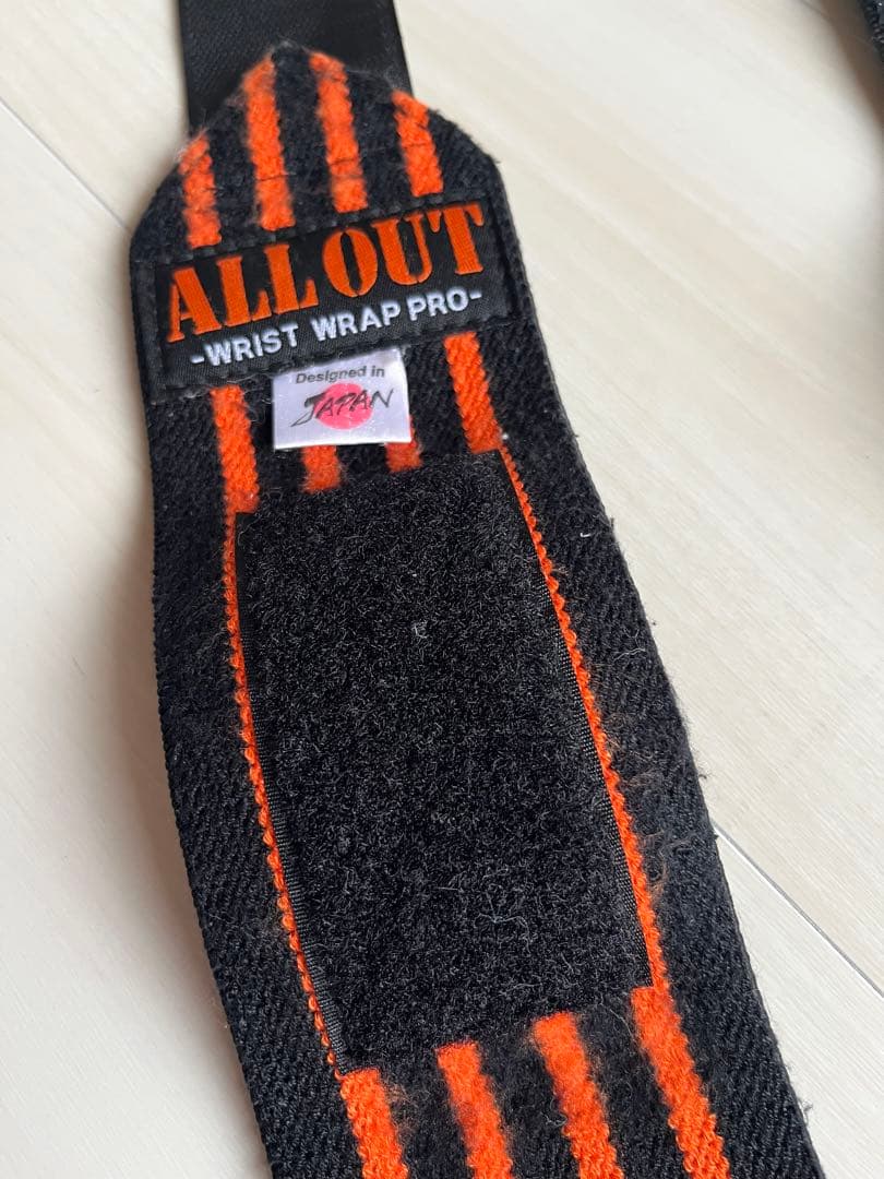 ALLOUT　リストラップ — image 2