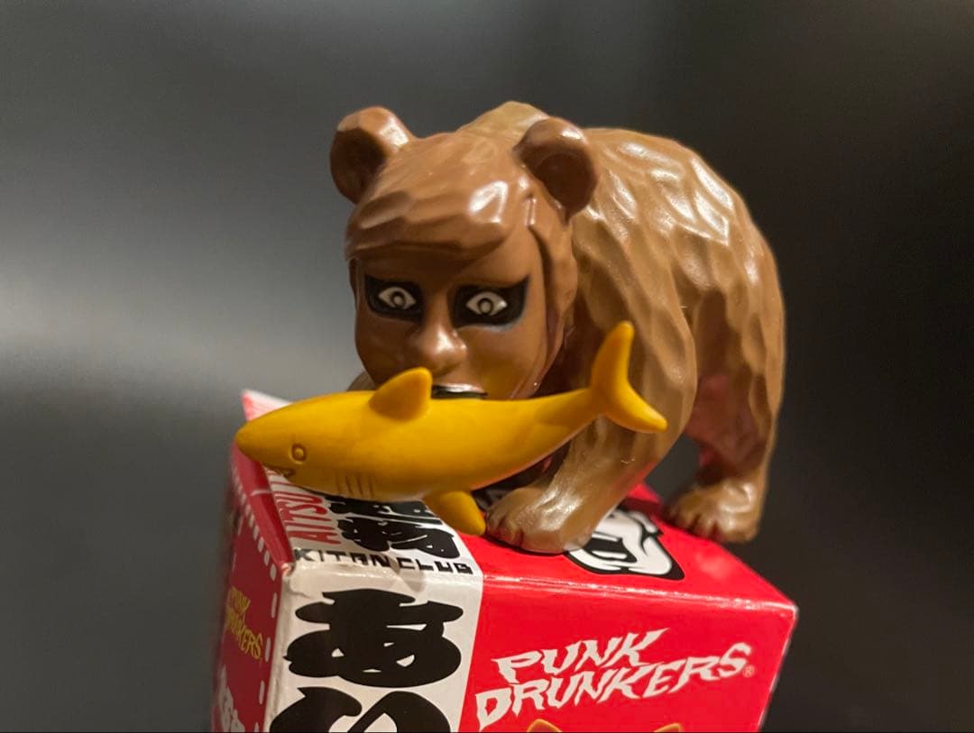 パンクドランカーズ あいつ縁起物　あいつ木彫り熊　1点 — image 3