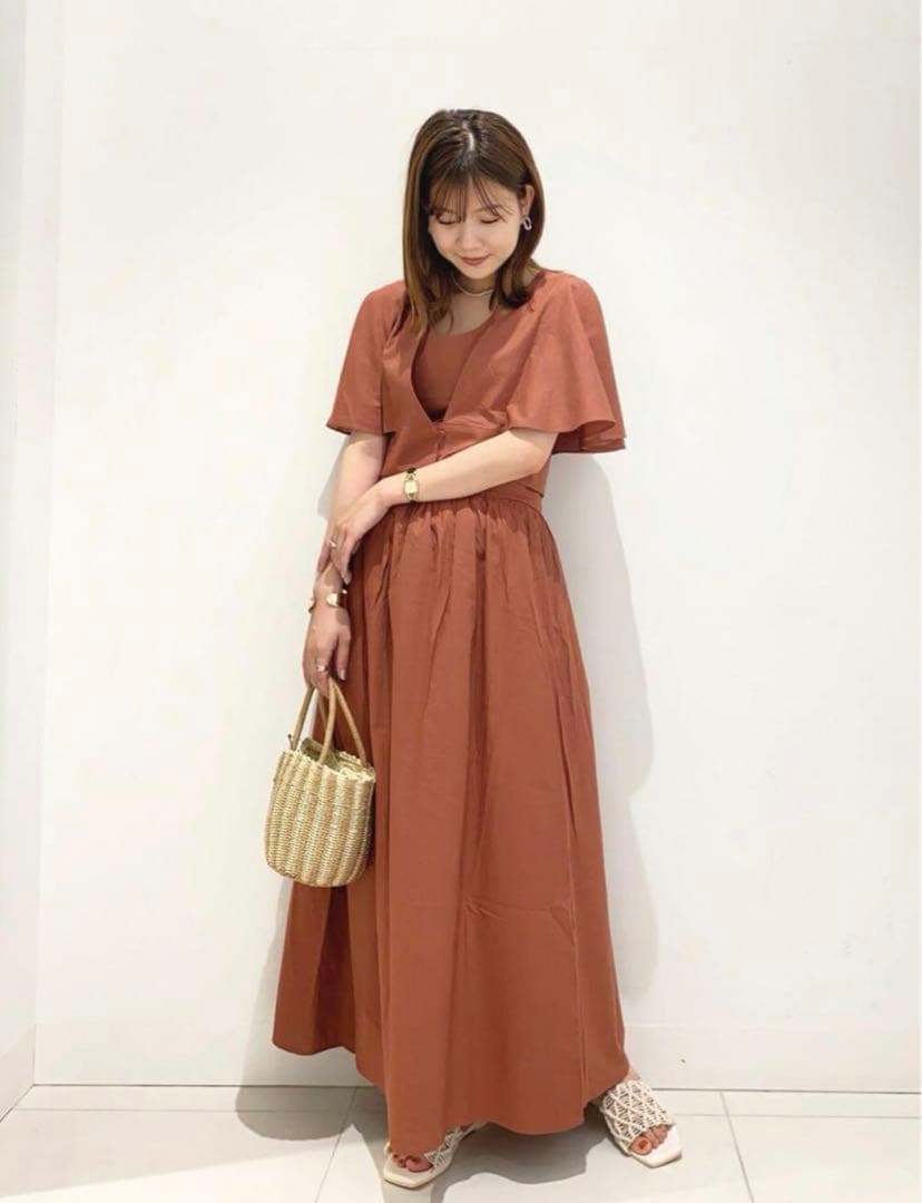 新品　KBF セパレート　ワンピース　ホルターネックワンピース　テラコッタ — image 4