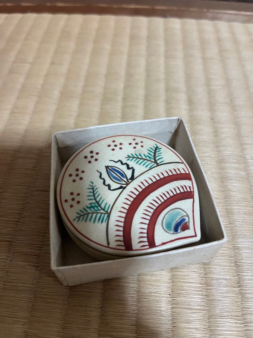 茶道具 香合 宝珠文 Kutani style 陶器蓋物 — image 2