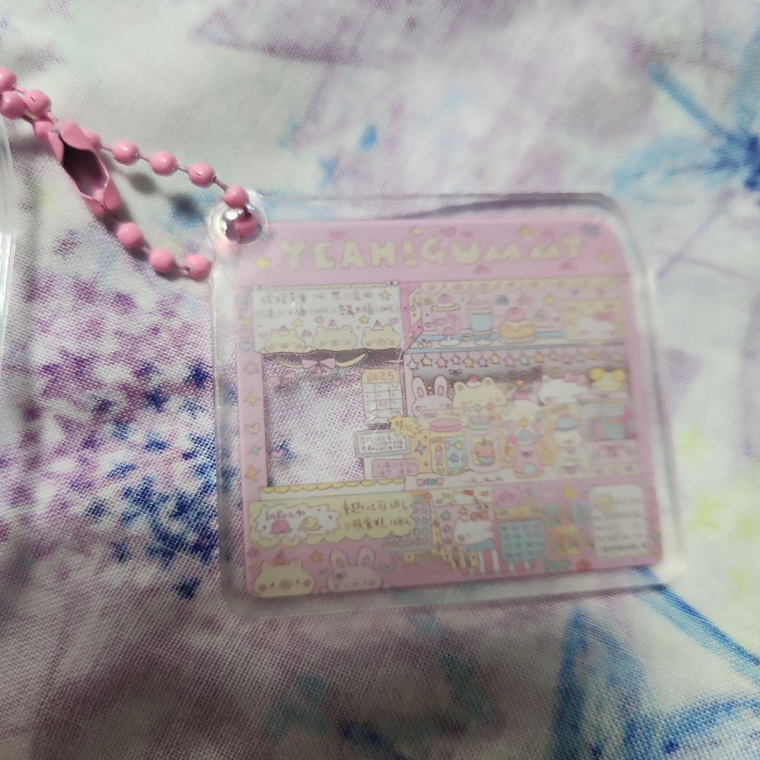 スクイーズ YEAH!GUMMY 虹色餅ロールケーキ — image 5