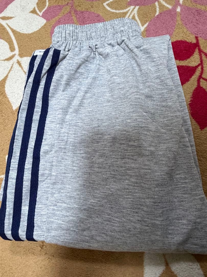 ØRNIA スウェットパンツ グレー Lサイズ　ユニセックス — image 4