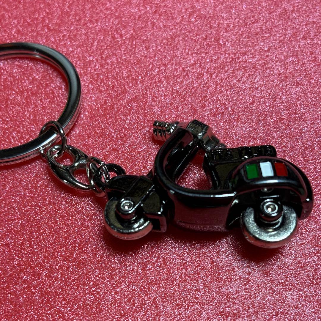 Vespa キーホルダー & MODS 刺繍ワッペン　アイロン　匿名発送 — image 2