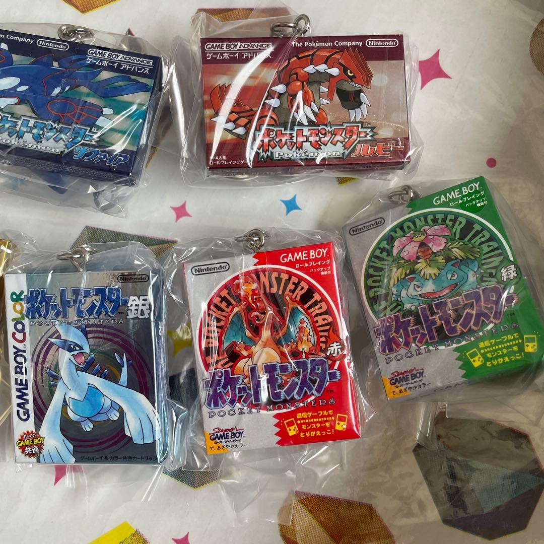 ポケモン パッケージ&ゲームカードのキーホルダーコレクション 1996-2002 — image 2