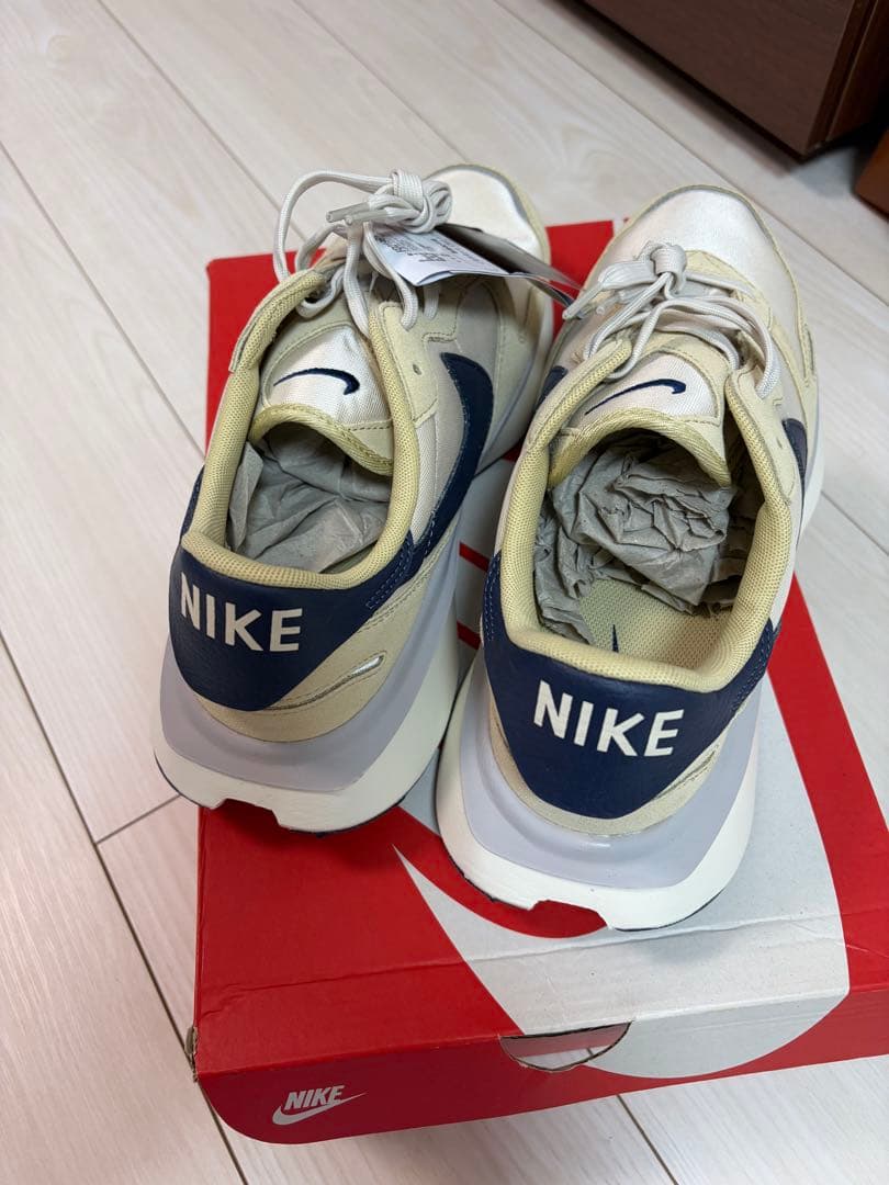 NIKE WAFFLE DEBUT ベージュ ネイビー スニーカー — image 5