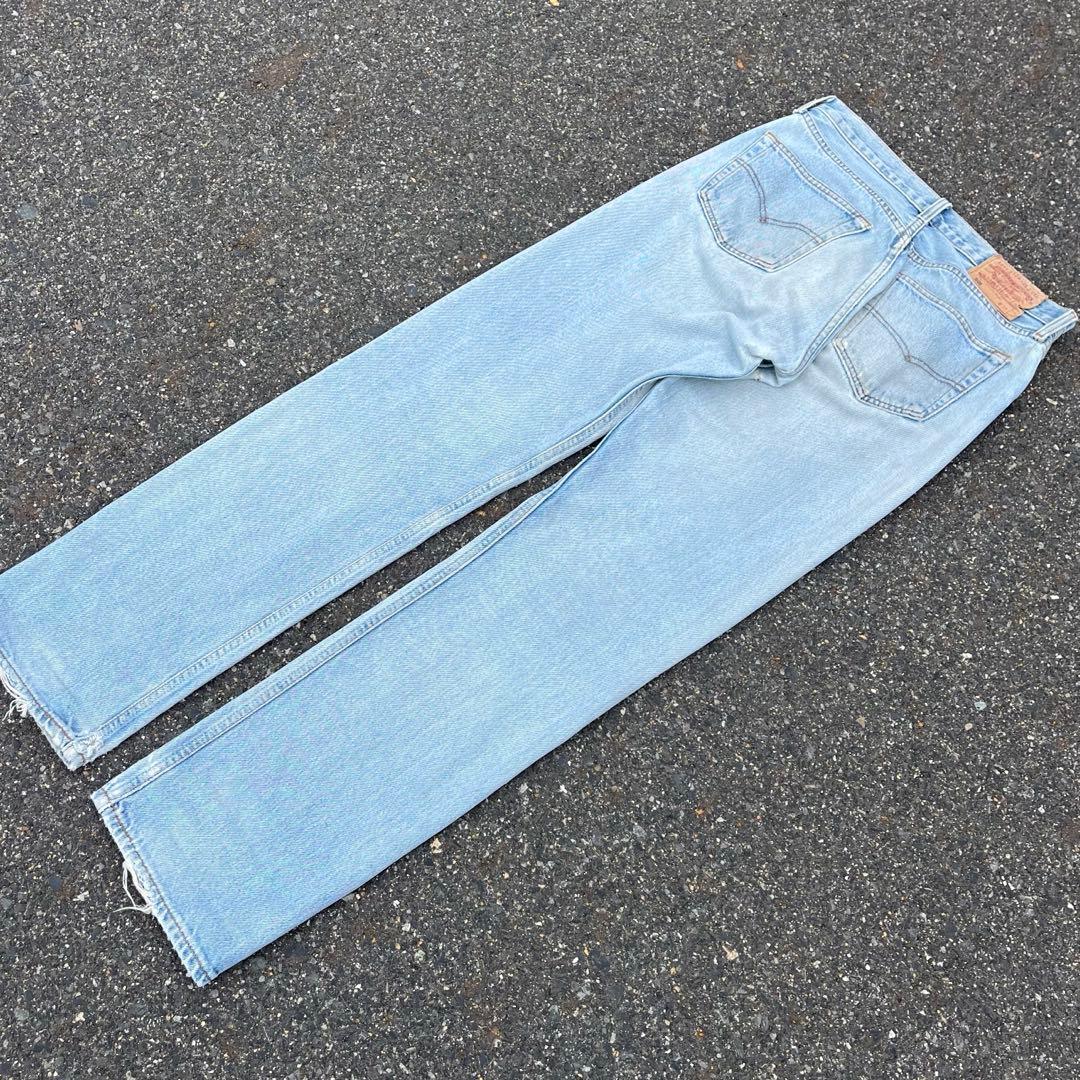 90s Euro Levi’s 501 クラッシュデニム トルコ製 W31L34 — image 4
