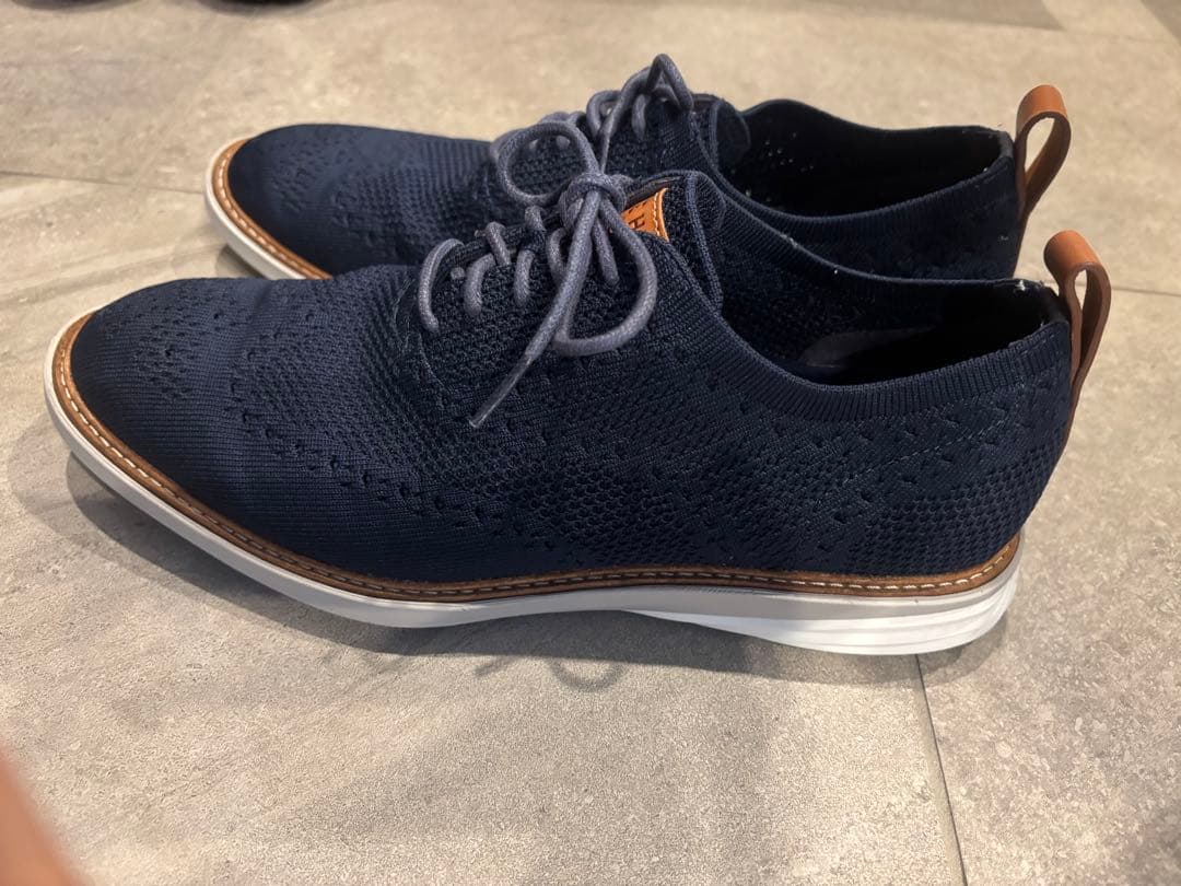 COLE HAAN ネイビー レースアップ スニーカー — image 2