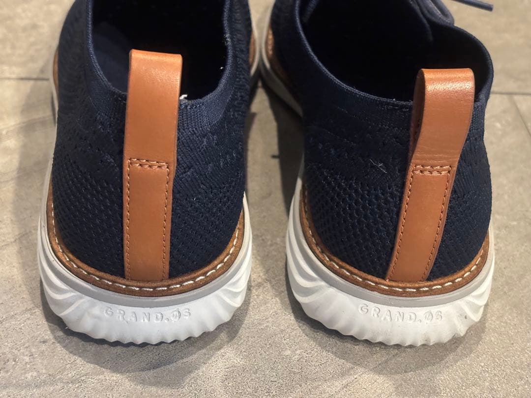 COLE HAAN ネイビー レースアップ スニーカー — image 3