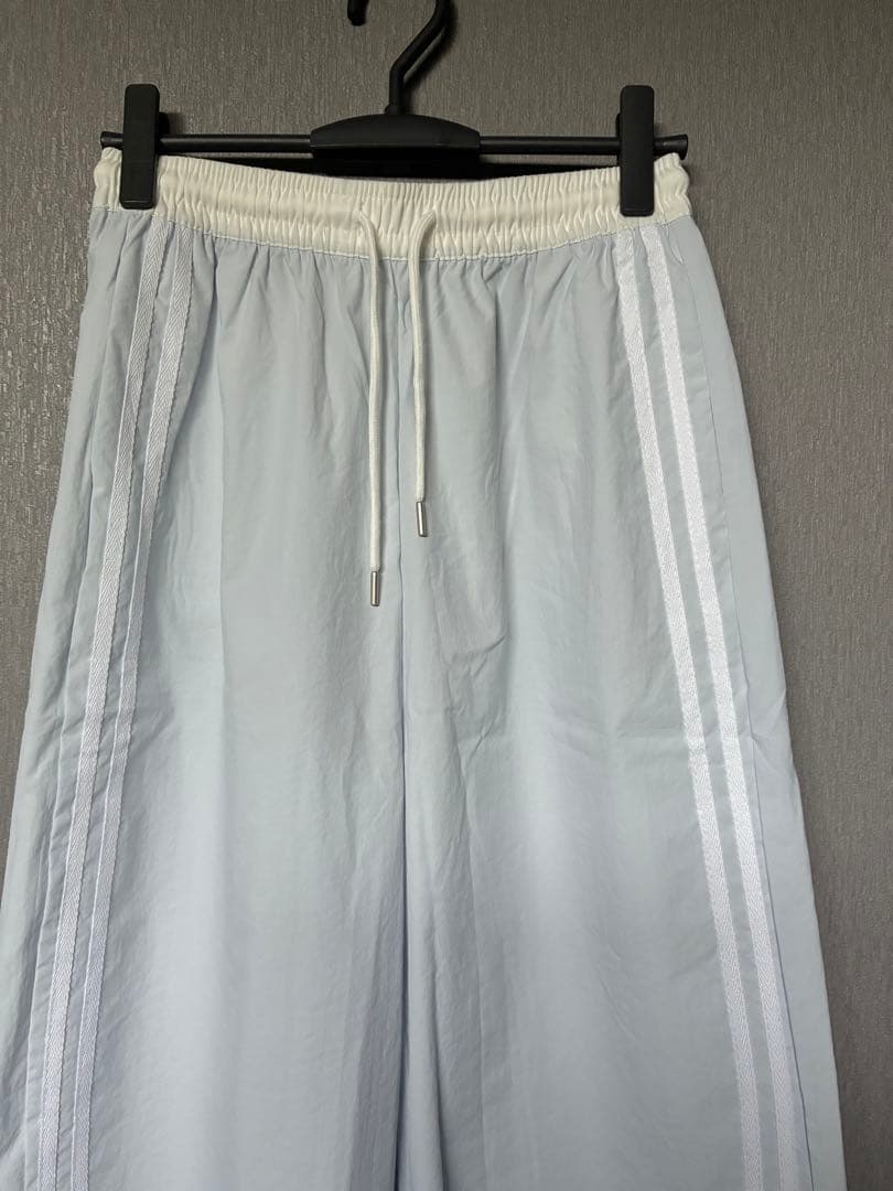 水色　ライン　パンツ — image 2