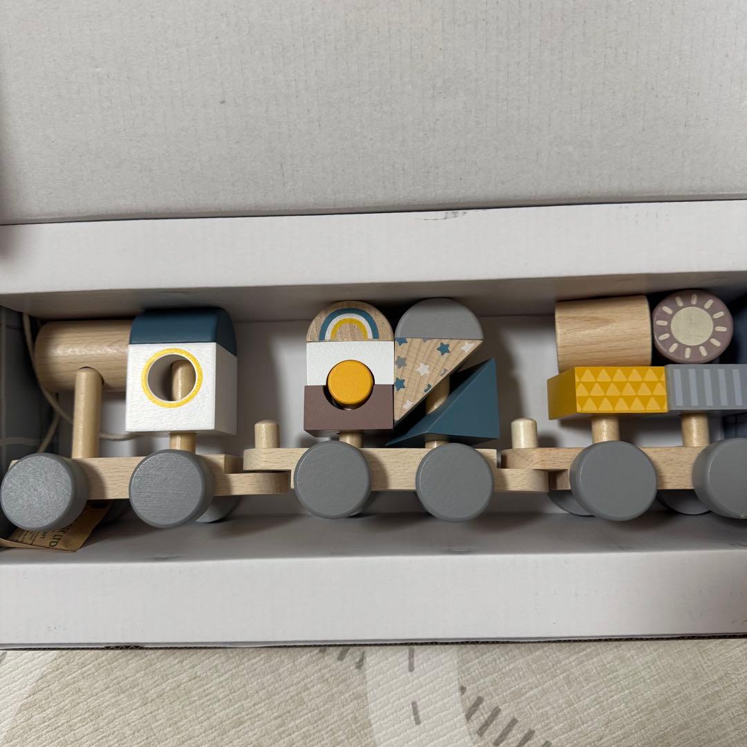 【新品箱付き】木製列車おもちゃ 知育玩具　ブリックトレイン — image 3