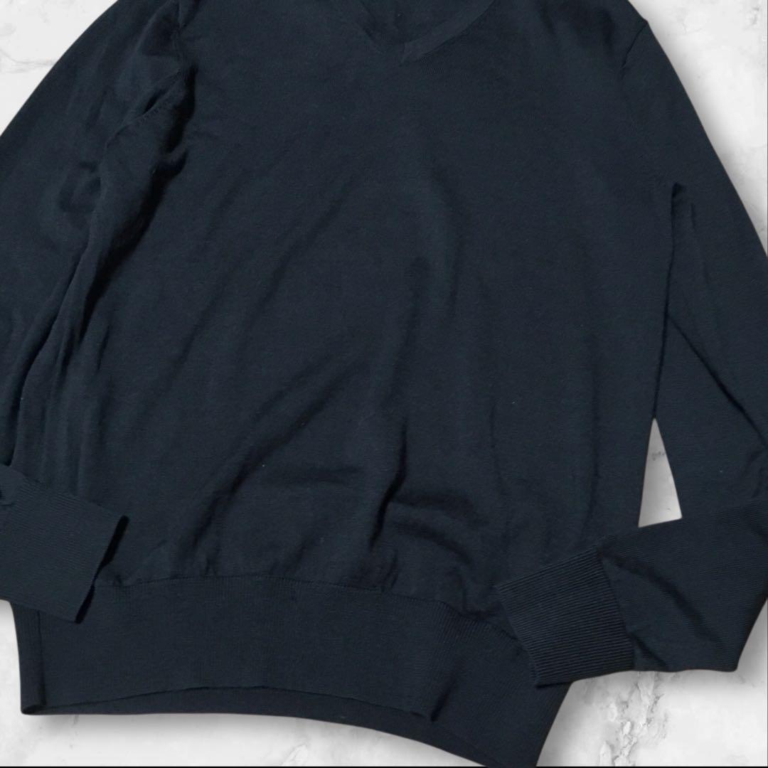 ⑤UNIQLO エクストラファインメリノVネックニット ブラックSサイズ — image 2