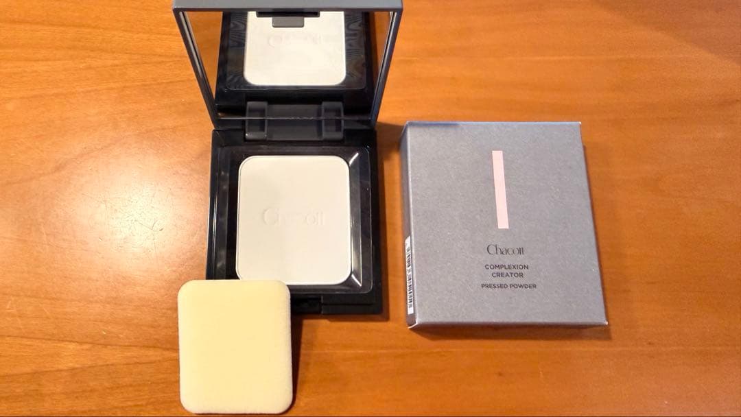 美品 箱入り チャコット プレストパウダー — image 3