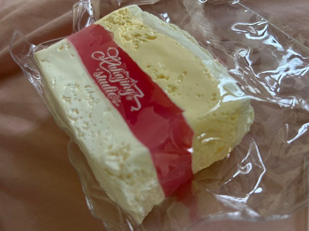 hahajing スクイーズ　いちごカットケーキ　ケーキ — image 2