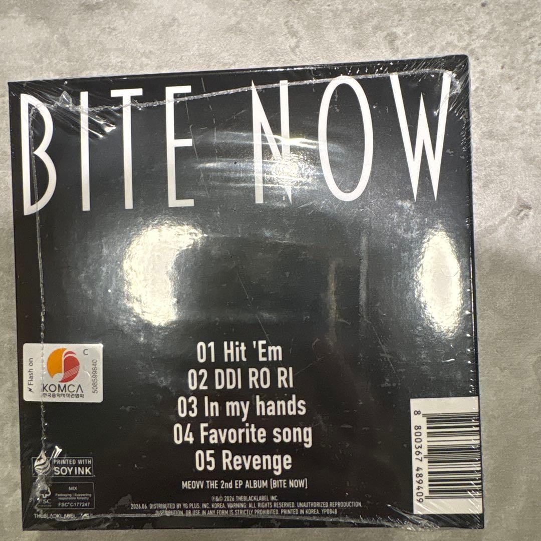 未開封 アルバム BITE NOW MEOVV ver. ガウォン — image 2