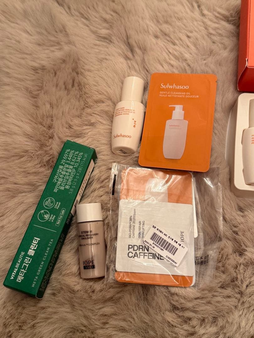 Sulwhasoo ルーティン キット 4点セット ×2箱（8点） — image 2