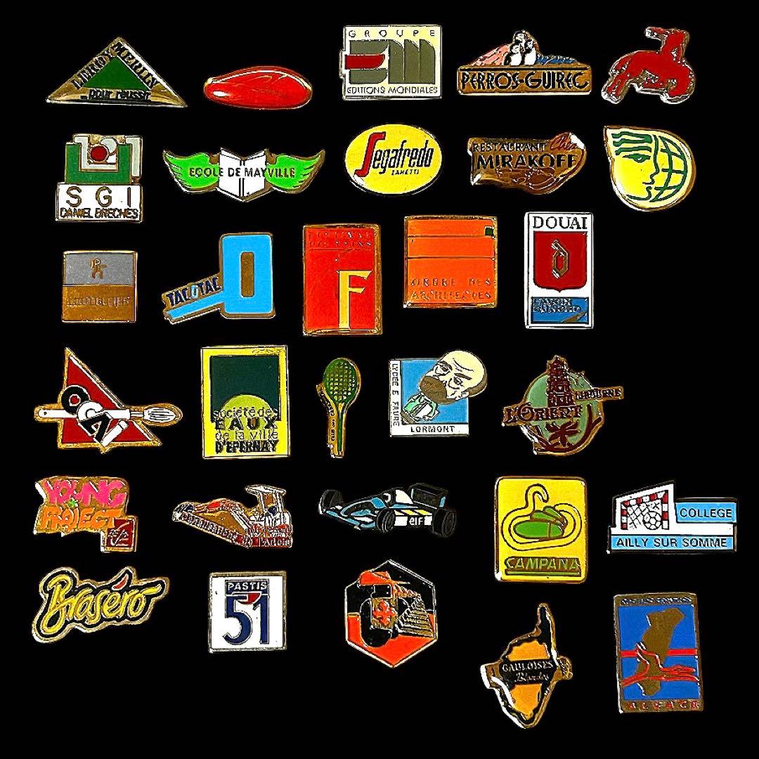 VINTAGE 30PINS やや小さめサイズ SET オークション — image 2
