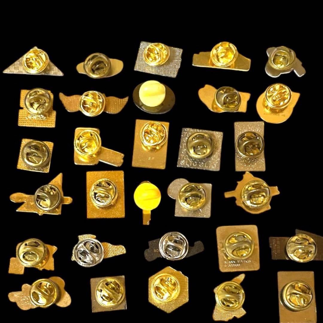 VINTAGE 30PINS やや小さめサイズ SET オークション — image 3