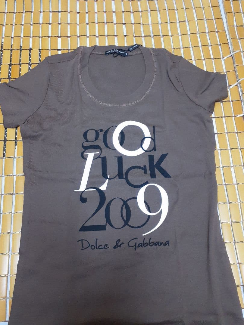 今年の夏‼️はお洒落に男女兼用‼️Dolce & Gabbana Tシャツ 48 — image 4