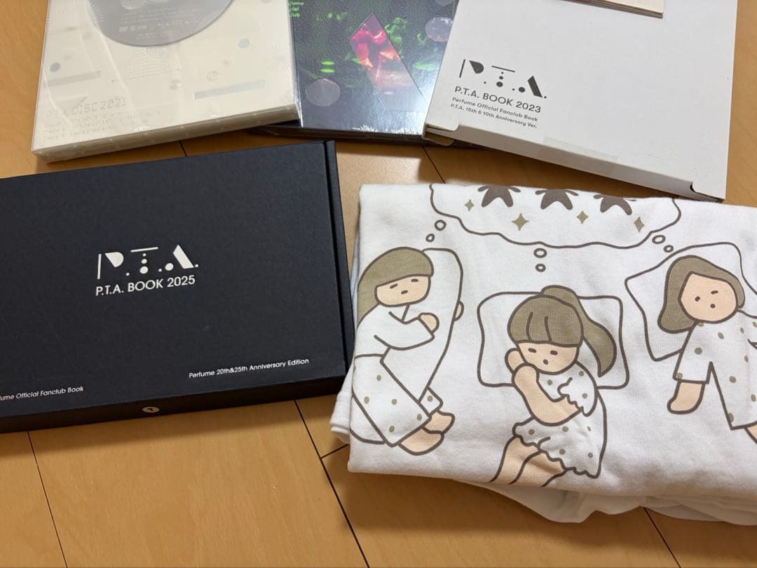 Perfume P.T.A. BOOK 2021 2022 2023 2025 — image 3