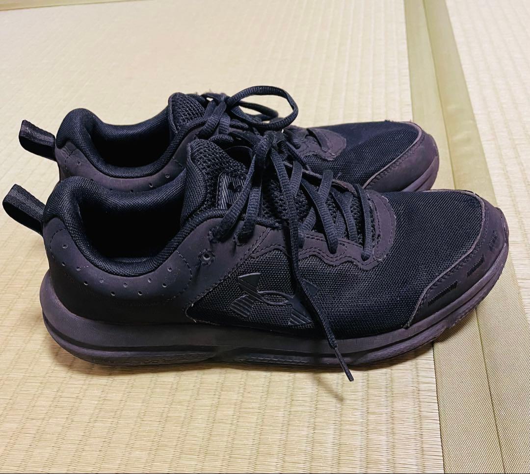 under armour アンダーアーマー　 スニーカー　27.5 黒　ブラック — image 4