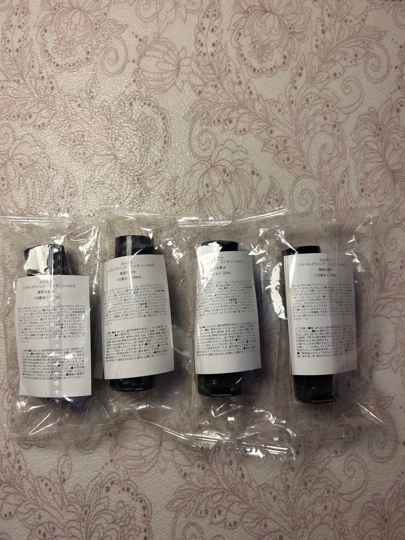 カネボウ ジェネレイティング エッセンシャルズ 化粧水　30ml 4本セット — image 2