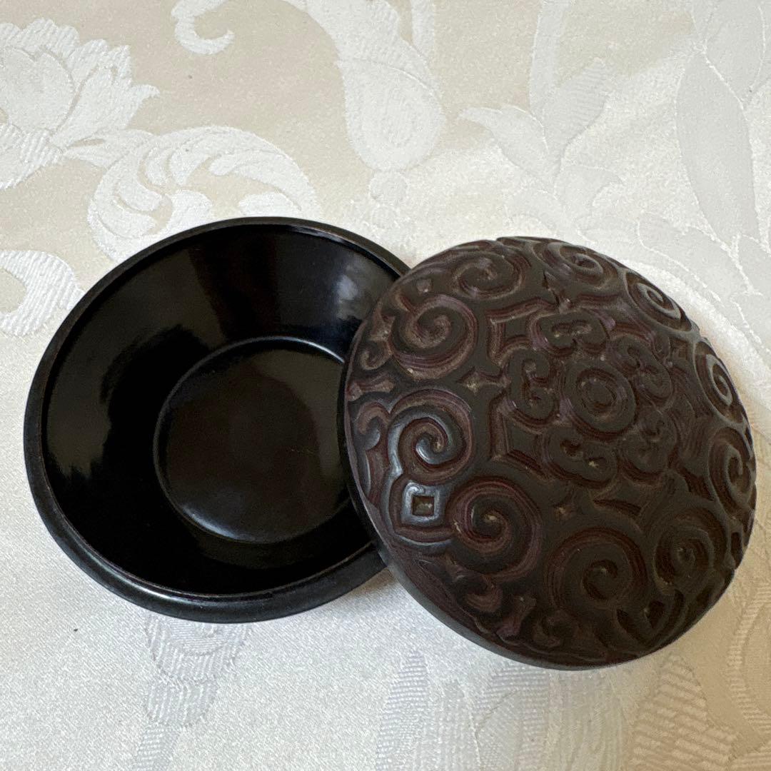 中国伝統工芸品　堆黒、堆赤香合　美品 — image 2