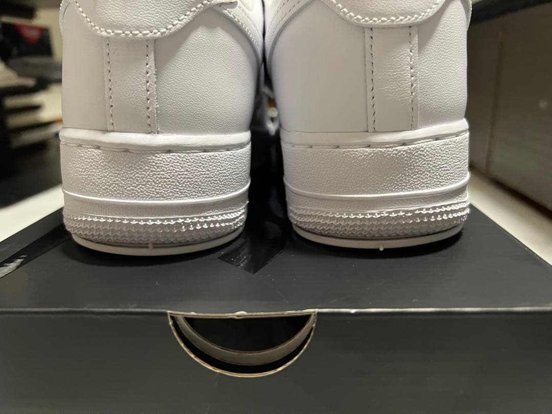 正規品　Nike Air Force 1 Supreme ホワイト26.5cm — image 4