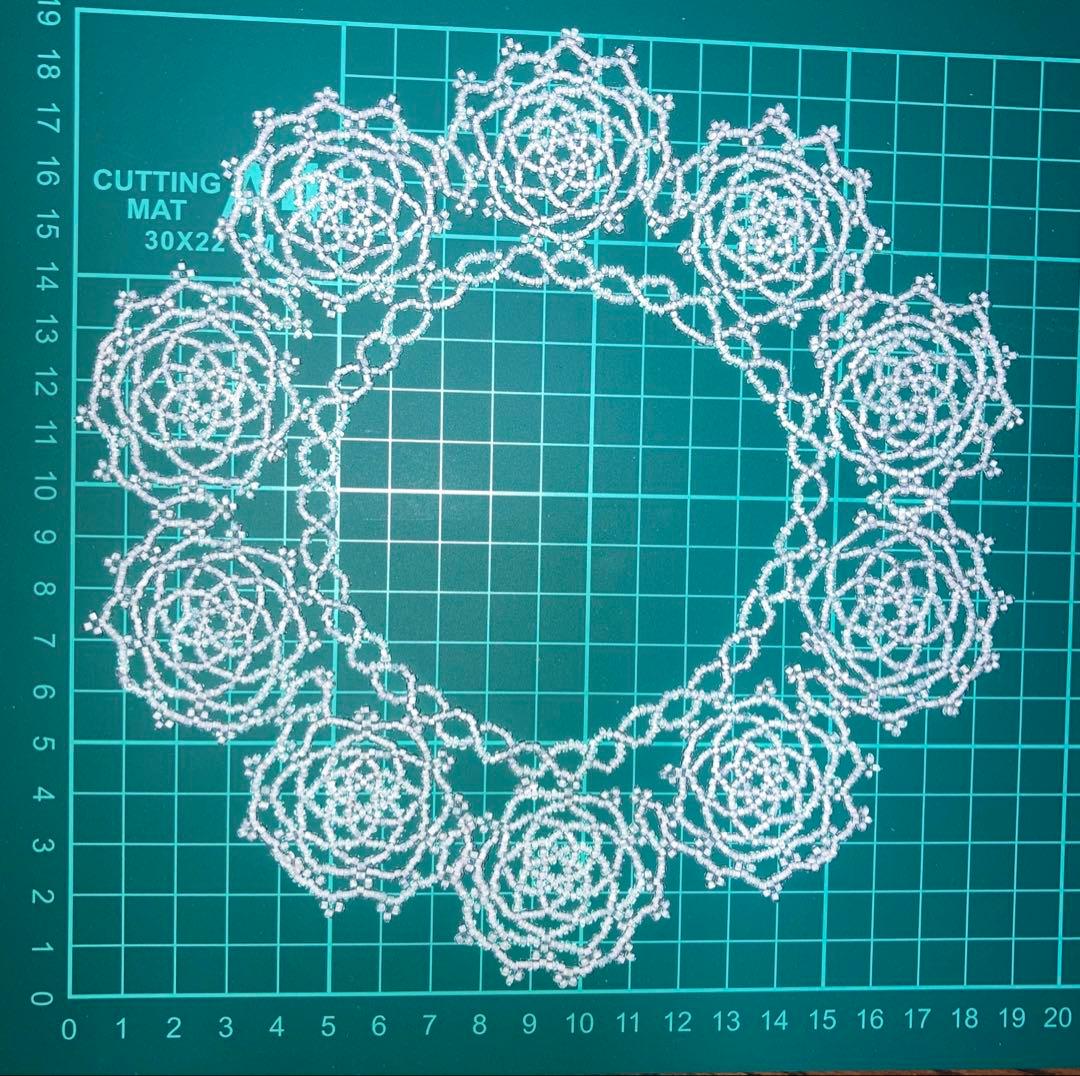 ハンドメイド ドイリー ビーズレーシング 約19cm×19cm — image 2