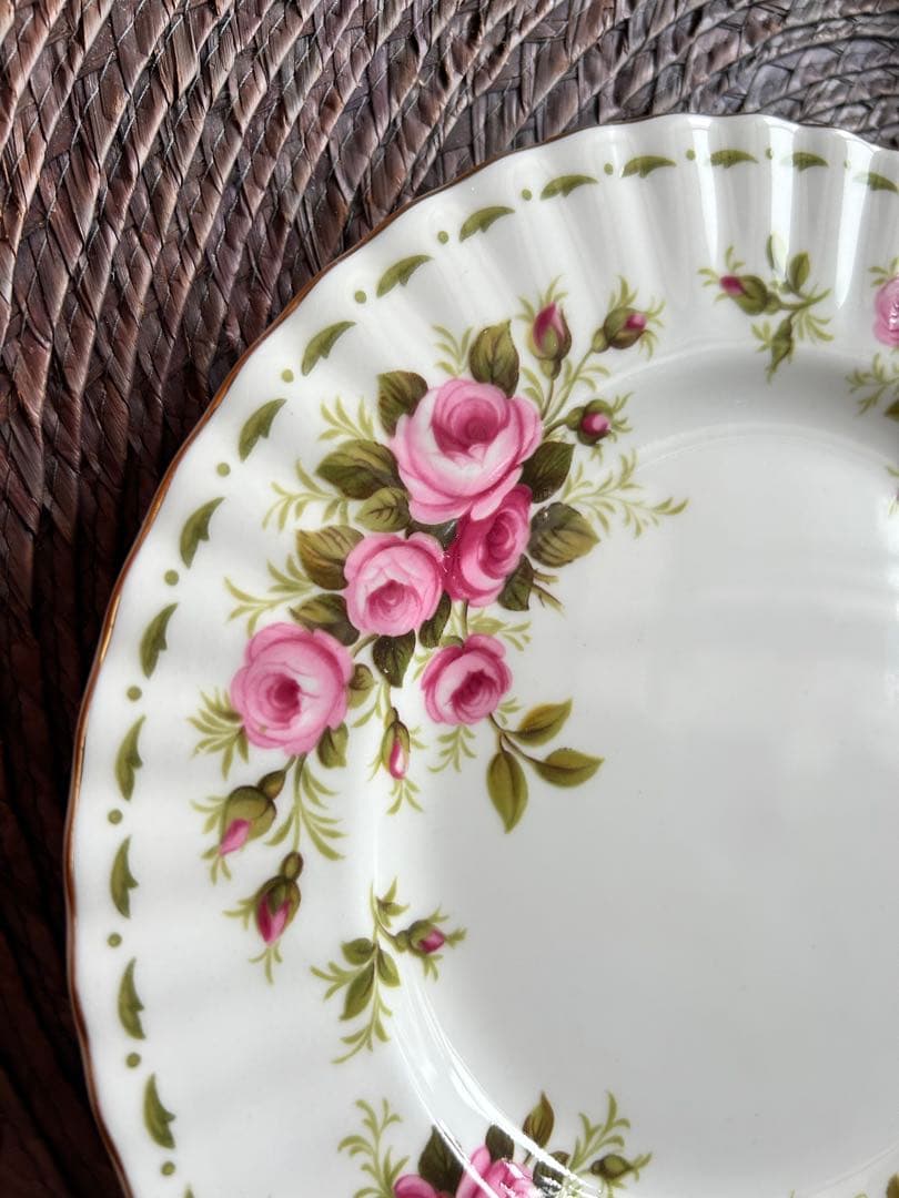 Royal Albert6月お皿 — image 2