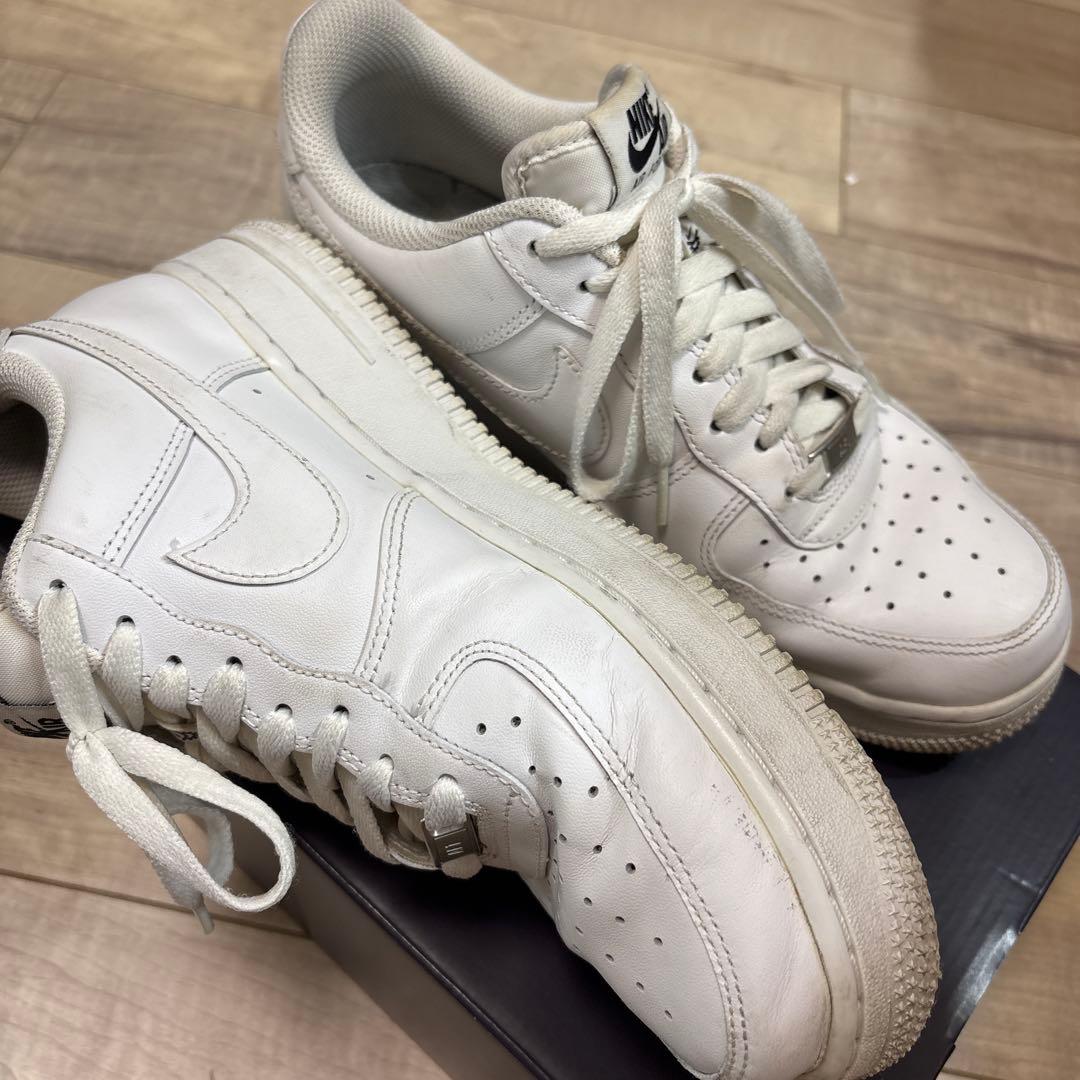NIKE AIR FORCE 1 ホワイト スニーカー中古品26.5センチ — image 5