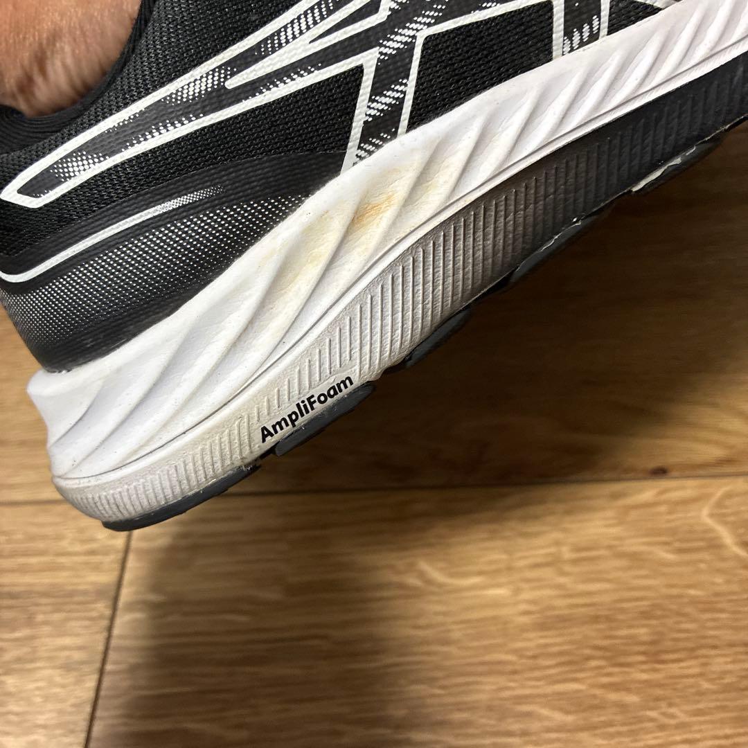 ASICS AmpliFoam ブラック/ホワイト — image 3