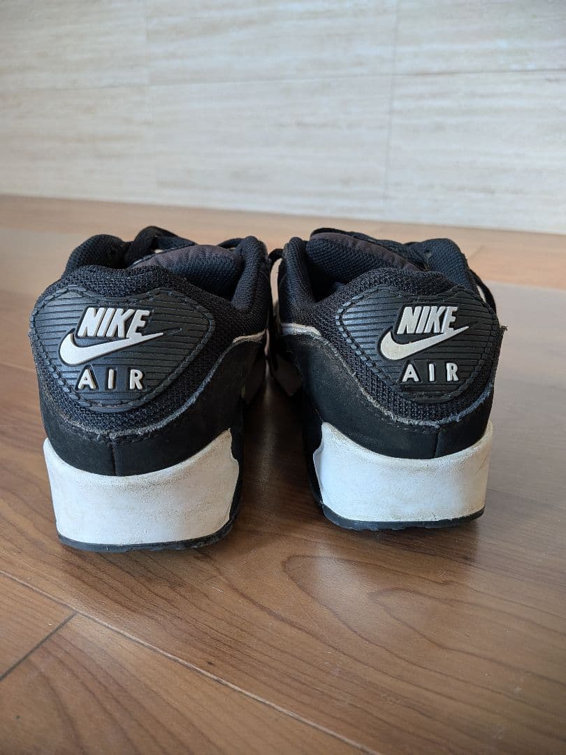 NIKE AIR MAX 90 ブラック ホワイト スニーカー — image 3