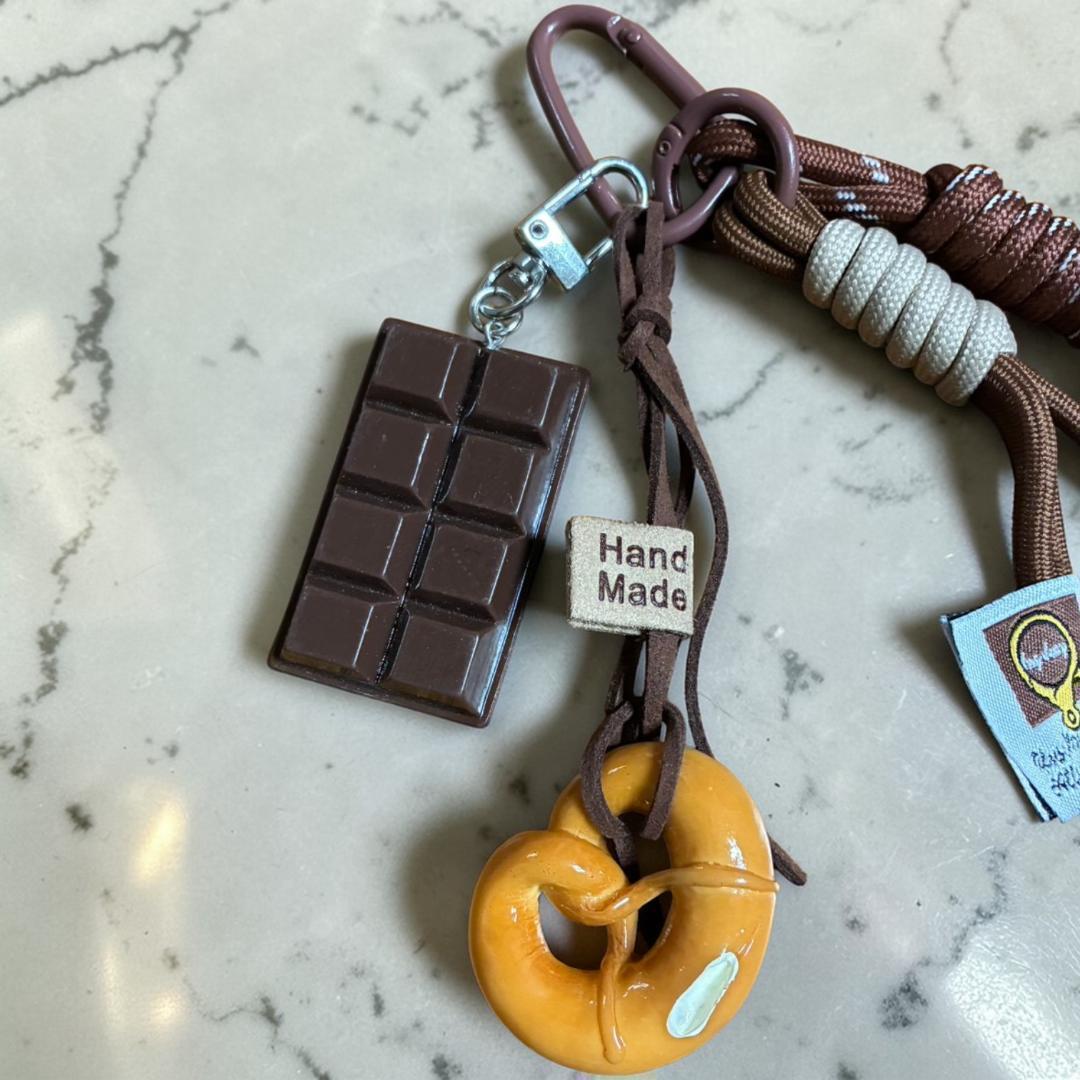 じゃらじゃらチャーム パラコード スイーツ チョコ プレッツェル ビスケット — image 4