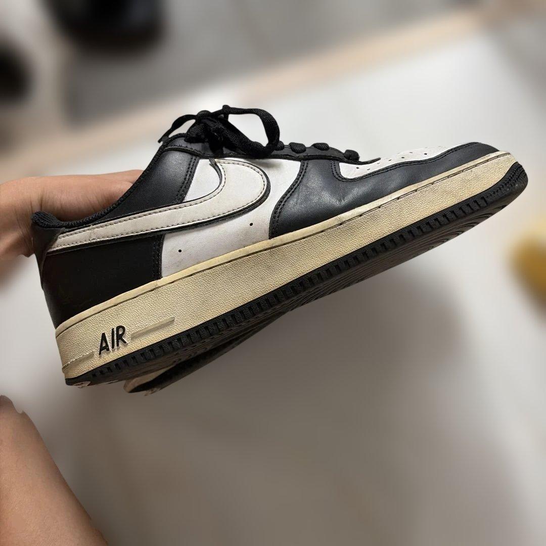 NIKE AIR FORCE 1 Black White — image 4