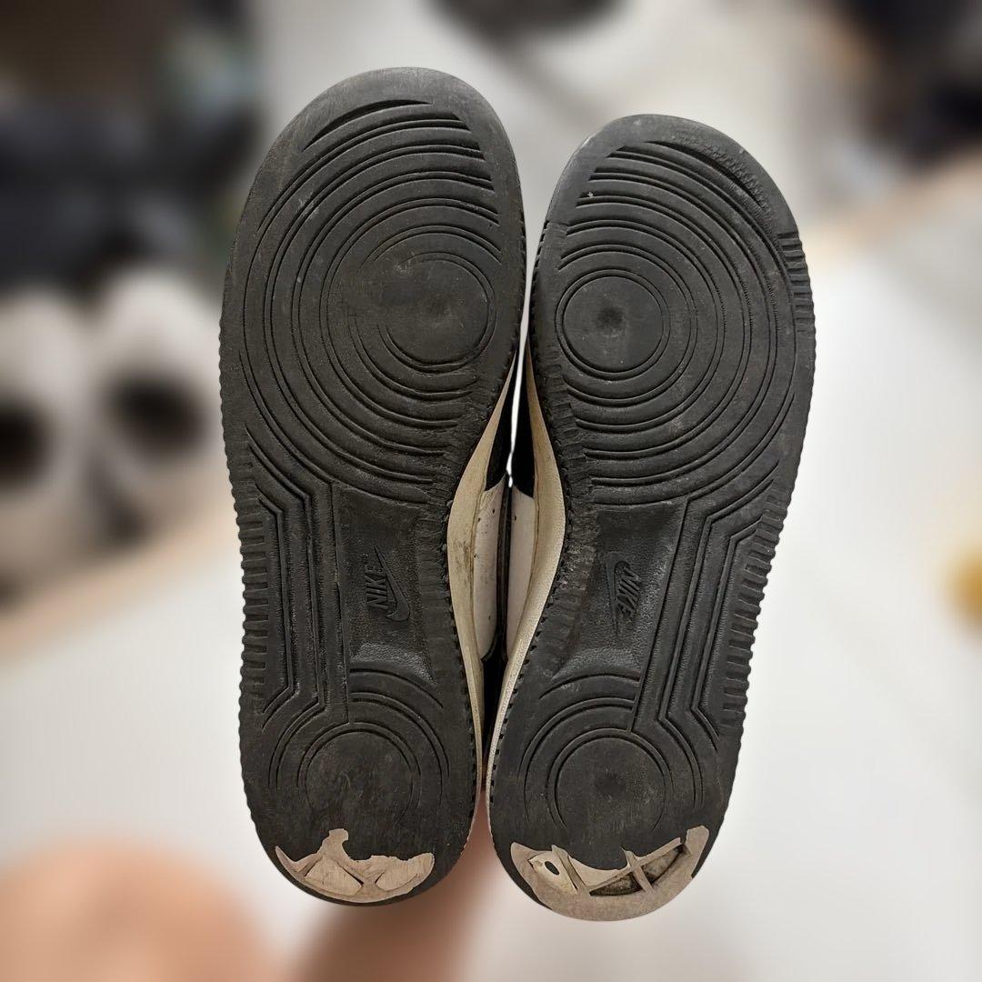 NIKE AIR FORCE 1 Black White — image 5