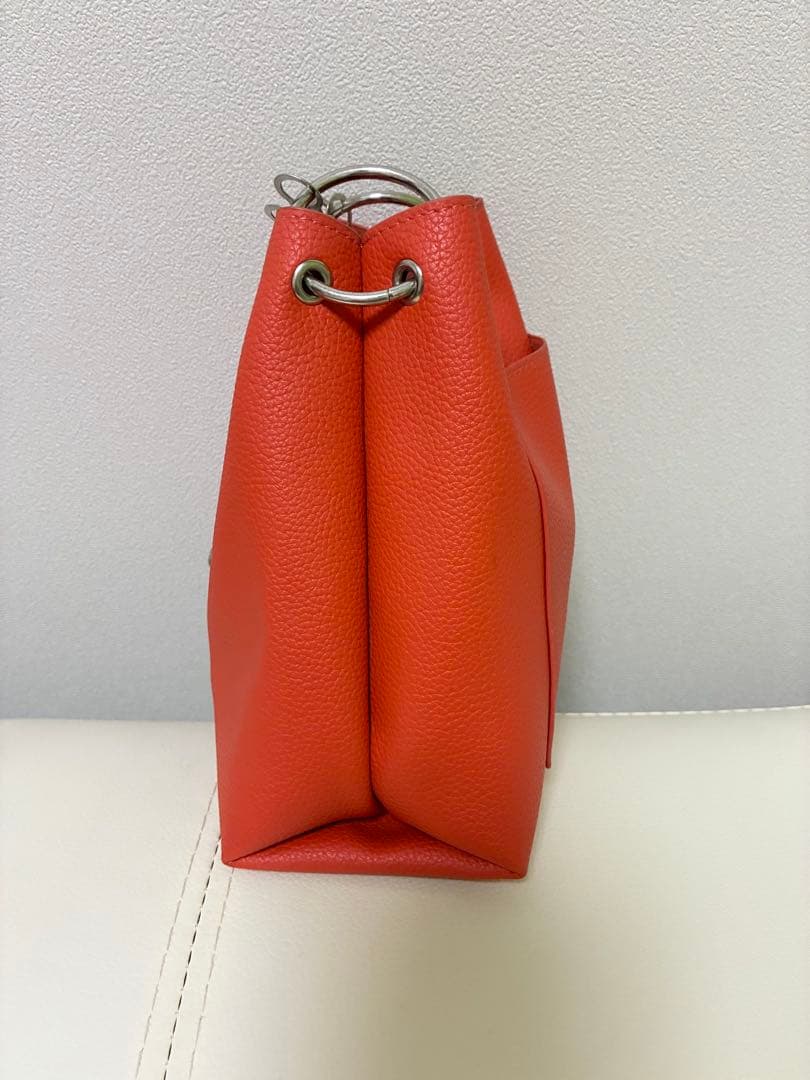 売り切りセール中！オレンジ　玉鎖バッグ — image 2