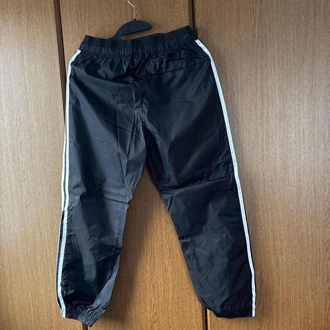 美品！adidasナイロンパンツ、ブラック ウィメンズL — image 2