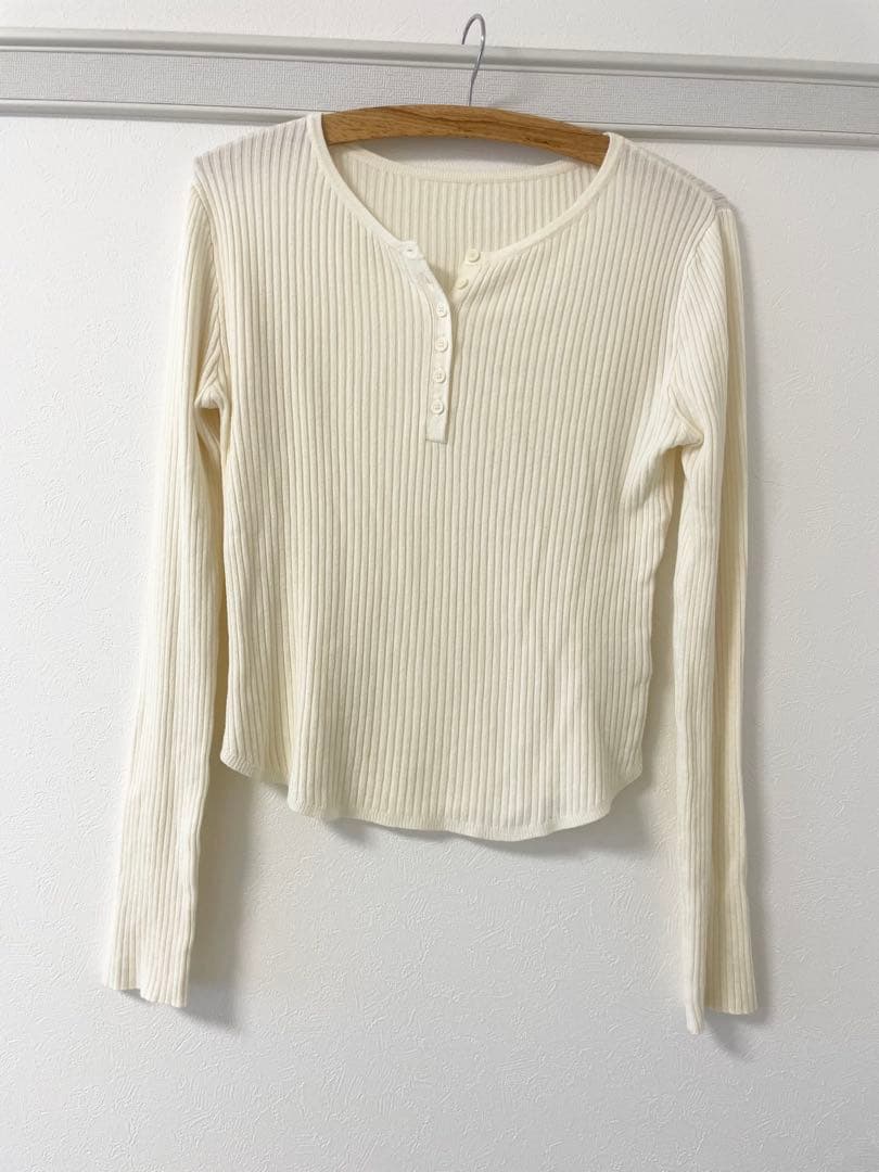 【美品】神戸レタス ヘンリーネック アイボリー リブニット 長袖 カットソー — image 2