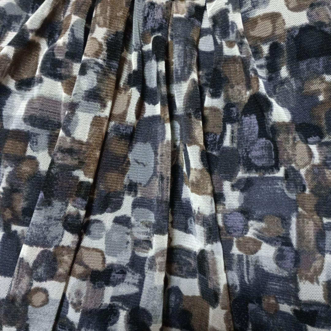 【美品】シックな水彩画風の幾何学模様のカットソー ミセスM・Lサイズ — image 3