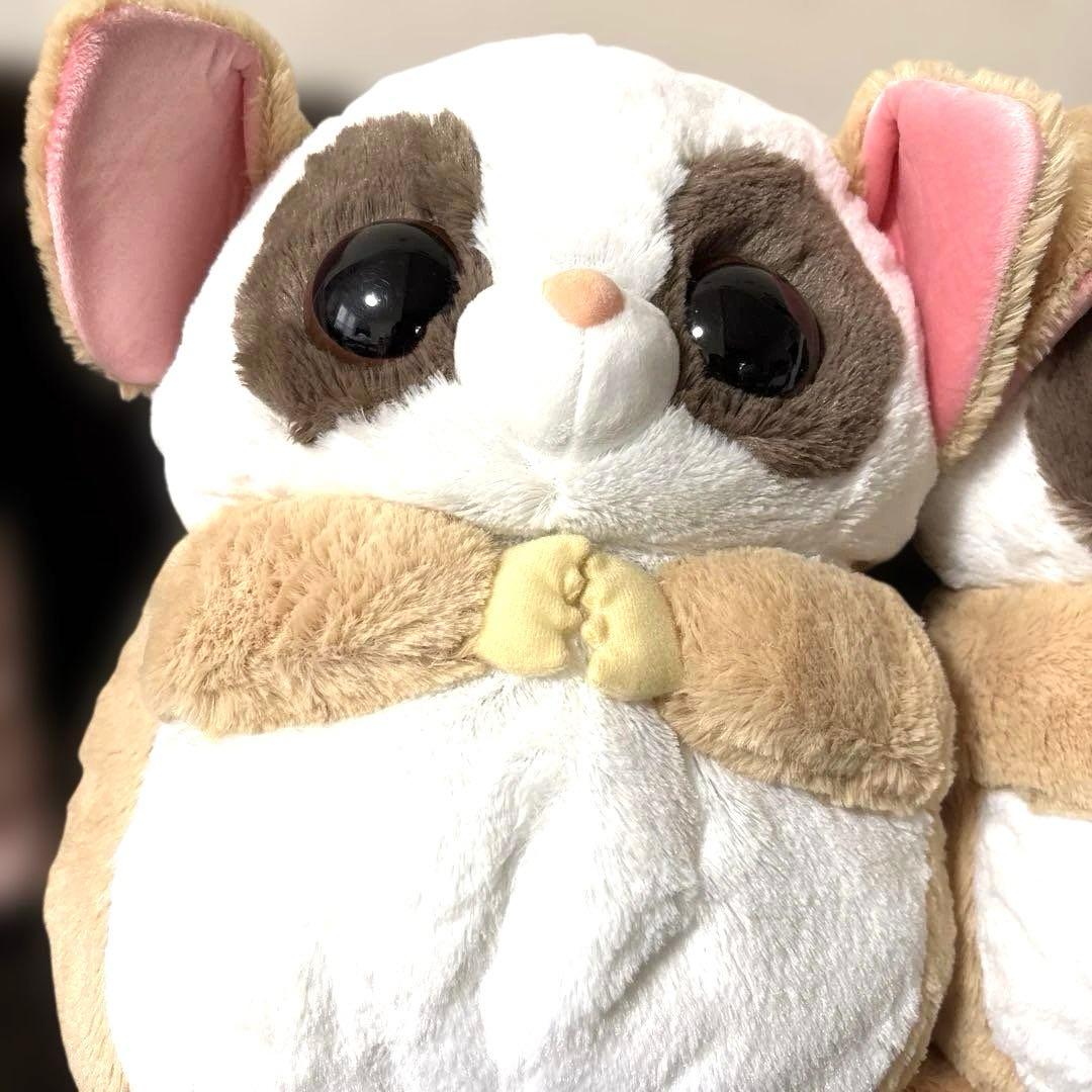 【期間限定値下】　むっちりショウガラゴ　BIGぬいぐるみ￼二個セット — image 2