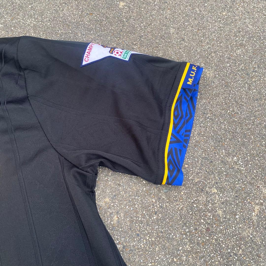 UMBRO マンチェスターユナイテッド カントナ ユニフォーム 93/95 — image 5