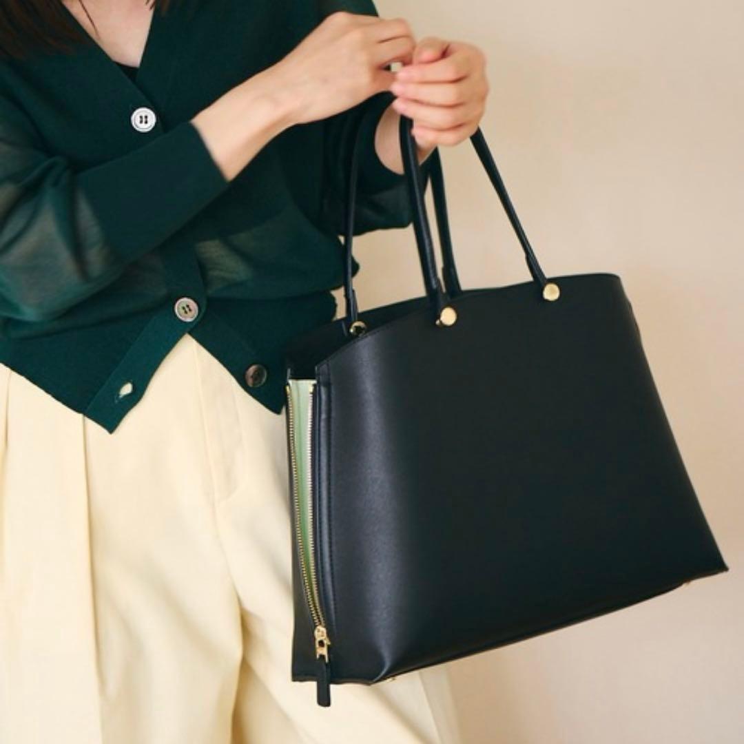 ROPE 【E'POR 】 Y BAG Medium＋ A4対応 — image 4