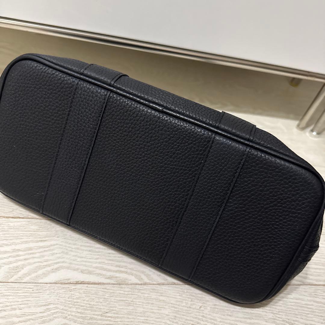 美品　本革TOGOレザーハンドバッグ — image 4