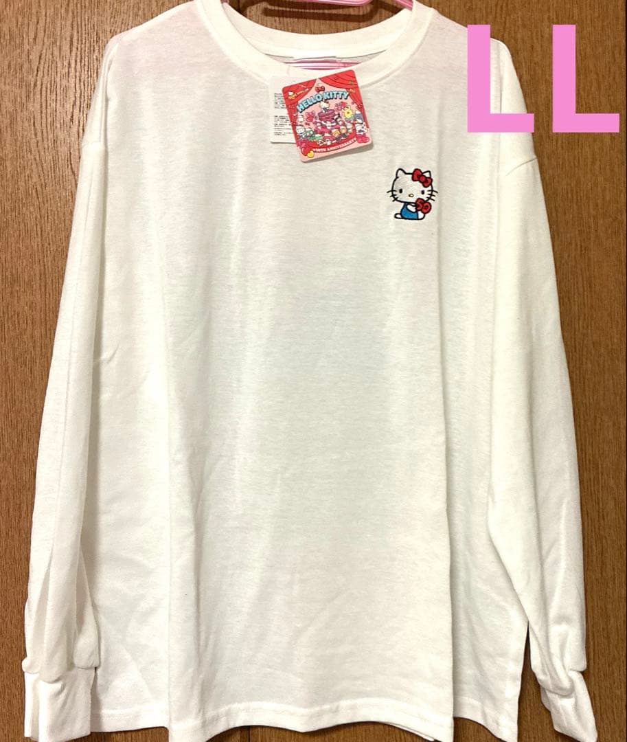 ハローキティ　長袖シャツ　LLサイズ　50周年記念デザイン新品　今夜21時迄 — image 3