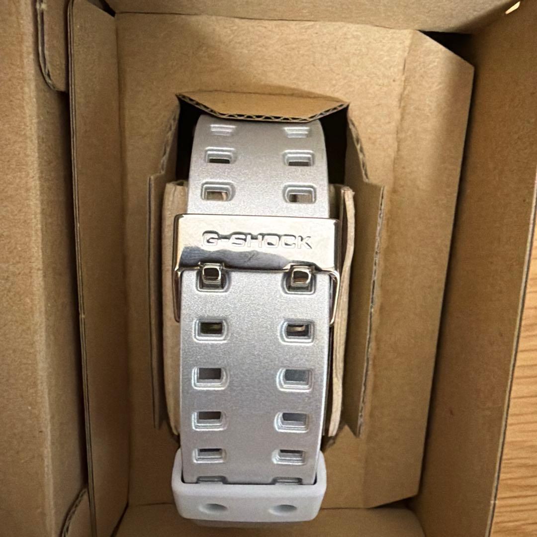 G-SHOCK GA-110 シルバー — image 4