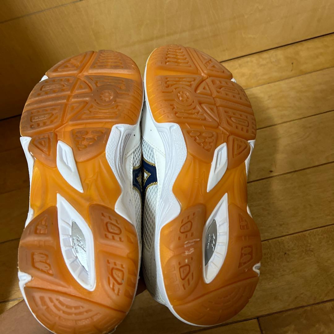 MIZUNO スニーカー 23.5cm ホワイト ネイビー — image 5